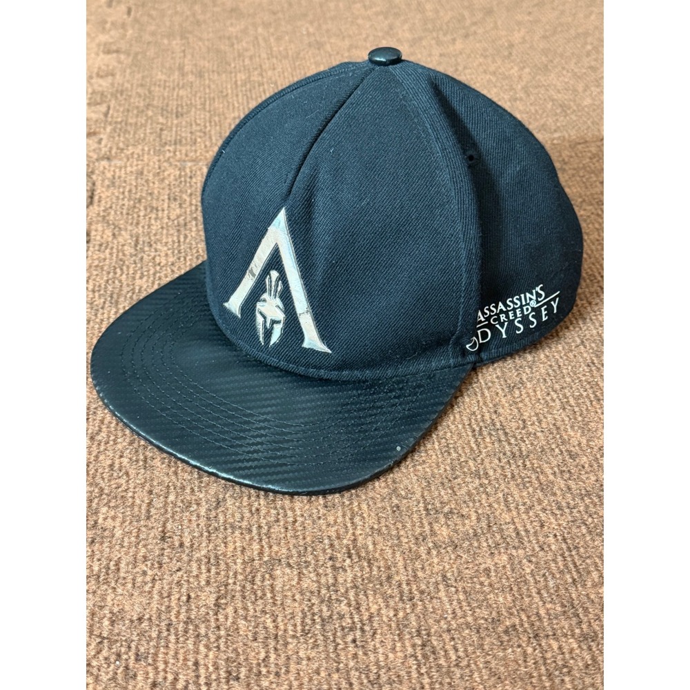 Assassins Creed Odyssey Black Snapback Hat Spartan‎ Logo Carbon Fiber Brim Cap